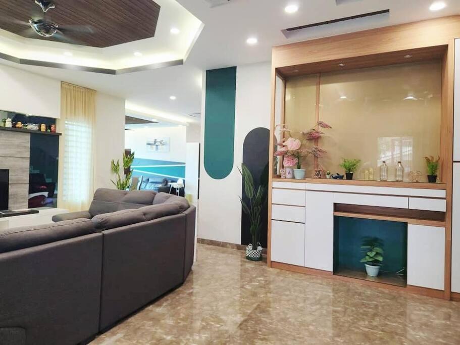 Rumah percutian 10min To Town 4br20pax Mahjong Game Karaok *