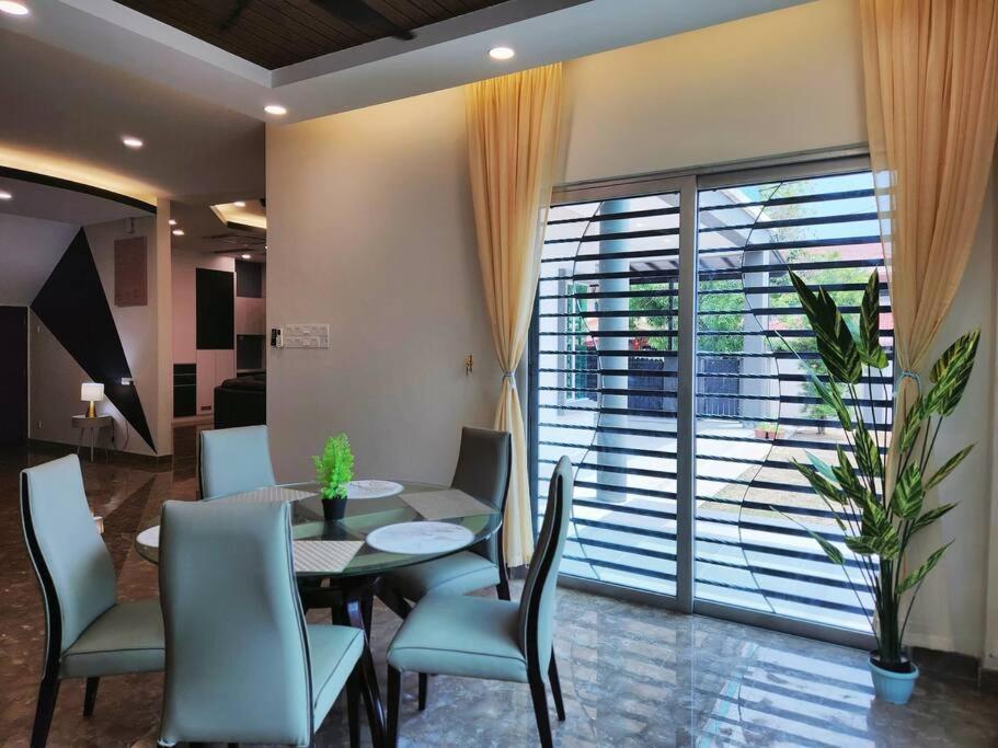 10min To Town 4br20pax Mahjong Game Karaok Rumah percutian Ipoh