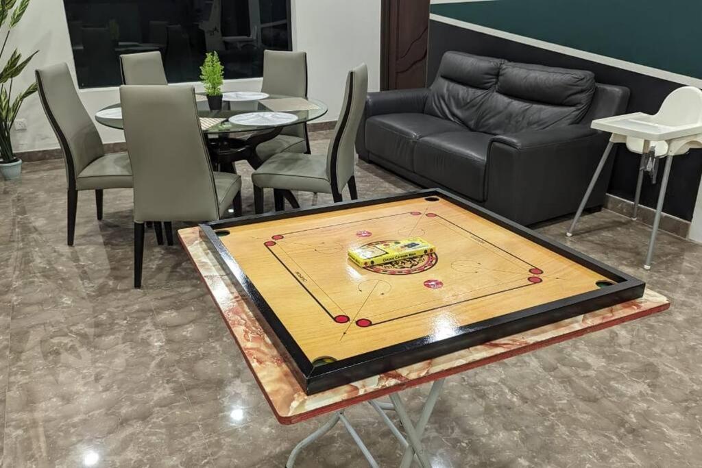 Rumah percutian 10min To Town 4br20pax Mahjong Game Karaok