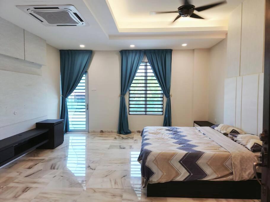Rumah percutian 10min To Town 4br20pax Mahjong Game Karaok *