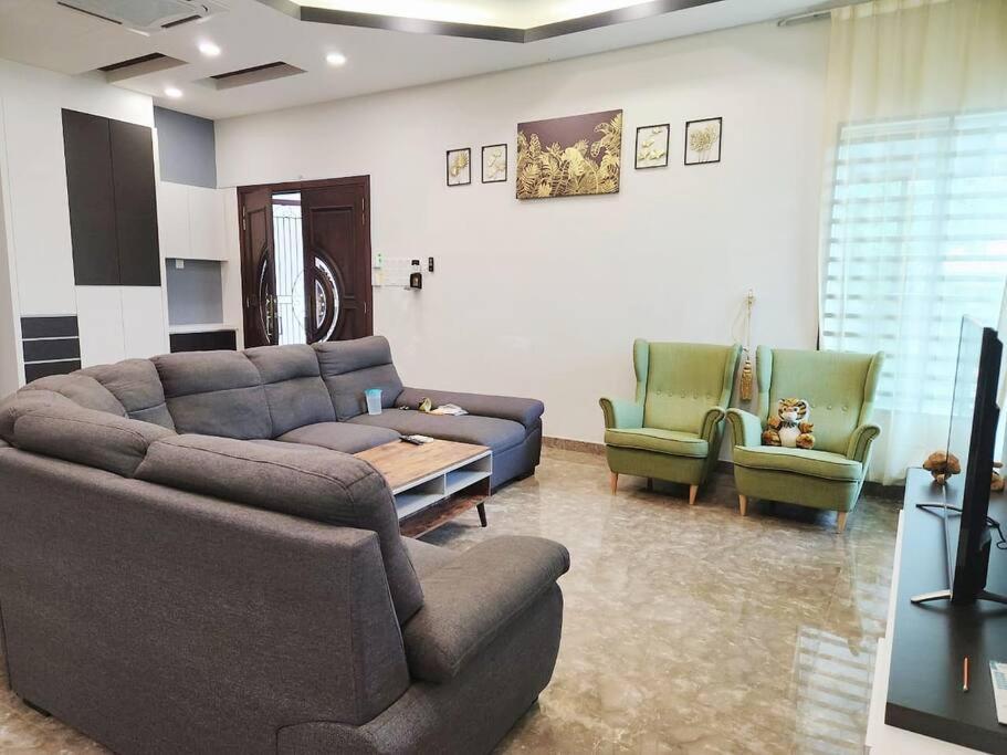 Rumah percutian 10min To Town 4br20pax Mahjong Game Karaok Ipoh
